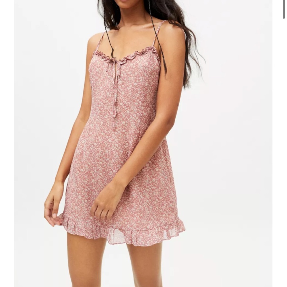 Urban Outfitters Mini Cottagecore Floral tie-strap